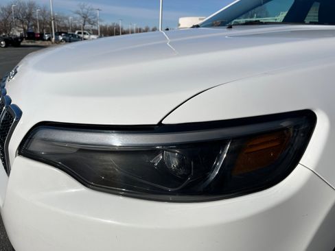 Used 2020 Jeep Cherokee Latitude Lux w/ Quick Order Package 26H Lux image 11