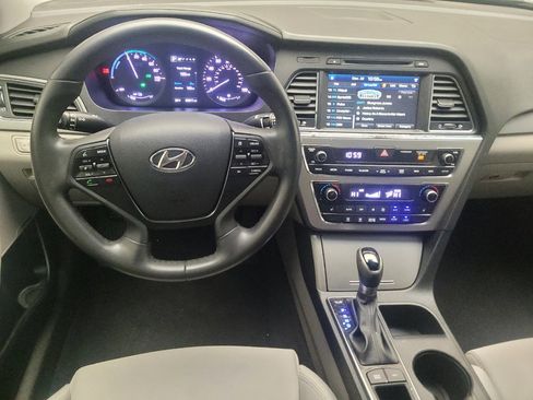 Used 2016 Hyundai Sonata Plug-In Hybrid image 22