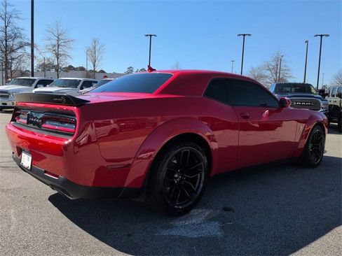 Used 2021 Dodge Challenger R/T Scat Pack image 4