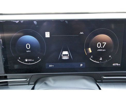 Certified 2025 Hyundai Kona SEL FWD image 15