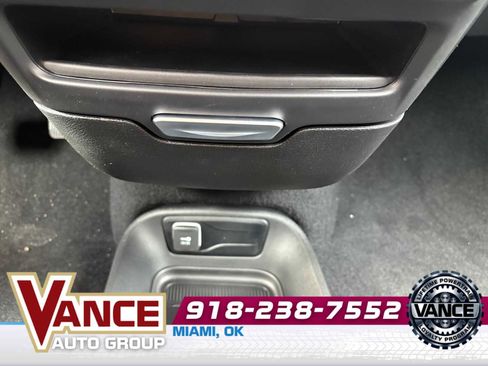 New 2026 Chrysler Pacifica Select w/ S Appearance Package image 25