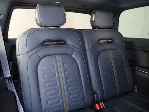 Used 2024 Rivian R1S AWD Adventure image 19