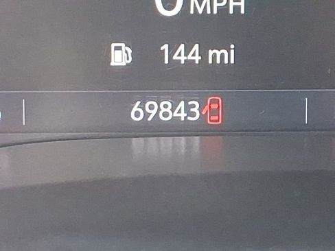 Used 2020 Chevrolet Colorado LT w/ LPO, Premium Interior Package image 21