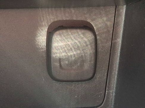 Used 2021 Chevrolet Colorado Z71 w/ Safety Package image 27