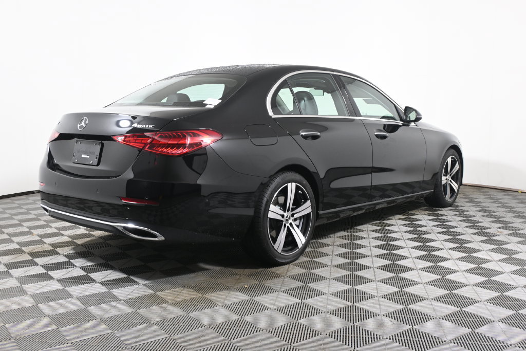 Used 2026 Mercedes-Benz C 300 4MATIC Sedan image 7