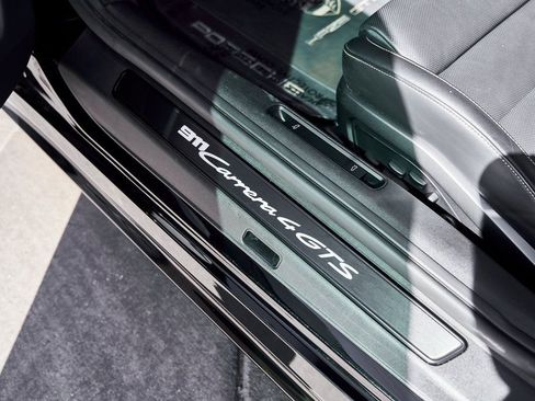 Used 2022 Porsche 911 Carrera 4 GTS w/ Premium Package image 33