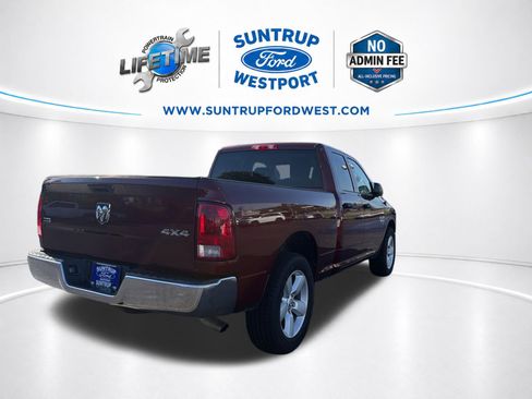 Used 2024 RAM 1500 Classic SLT AWD/4WD image 3