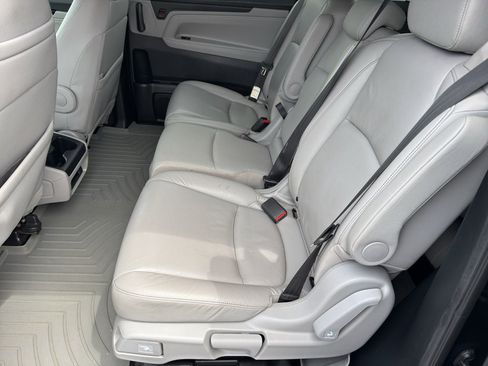 Certified 2023 Honda Odyssey Touring image 23