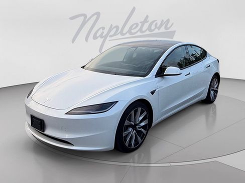 Used 2025 Tesla Model 3 Long Range AWD/4WD image 1