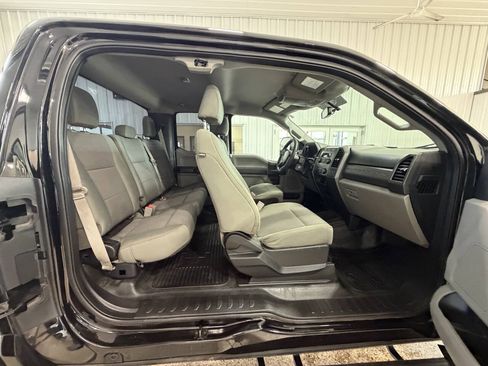 Used 2019 Ford F250 XL w/ Power Equipment Group AWD/4WD image 22