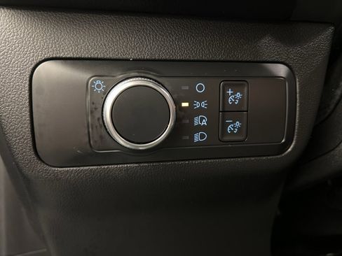 Certified 2022 Ford Escape S image 21