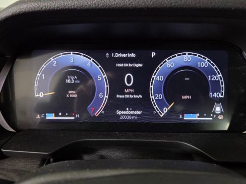 Used 2023 Jeep Grand Cherokee Limited w/ Luxury Tech Group II image 20