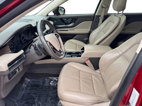 Used 2020 Lincoln Corsair Reserve w/ Equipment Group 201A image 9