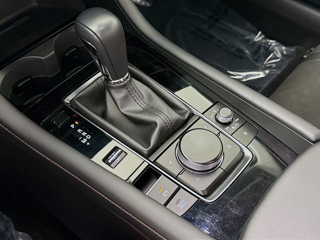 Used 2025 MAZDA MAZDA3 s AWD/4WD image 16