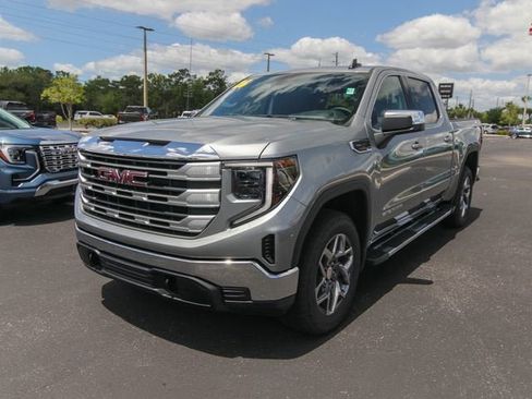 New 2026 GMC Sierra 1500 SLE AWD/4WD image 3
