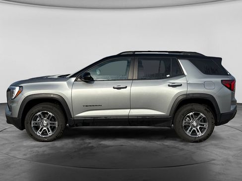 Used 2026 GMC Terrain Elevation w/ Elevation Premium Package AWD/4WD image 6