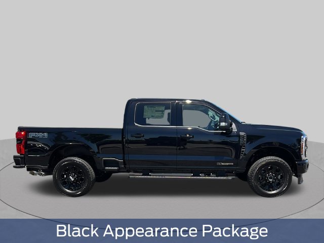 New 2026 Ford F350 Lariat w/ Black Appearance Package AWD/4WD image 2