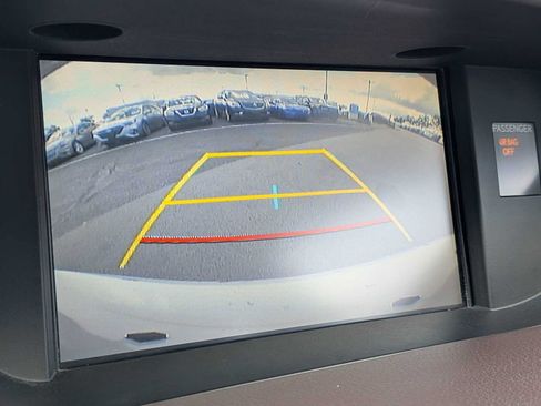 Used 2016 Lexus ES 350 w/ Premium Package w/Wood Trim FWD image 28
