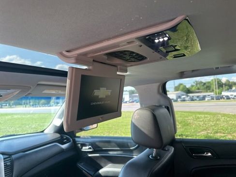 Used 2019 Chevrolet Tahoe Premier AWD/4WD image 22