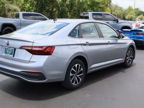 Used 2024 Volkswagen Jetta S FWD image 9