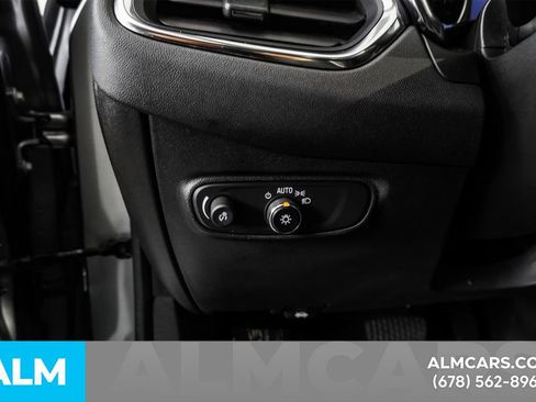 Used 2024 Chevrolet Equinox LT image 31