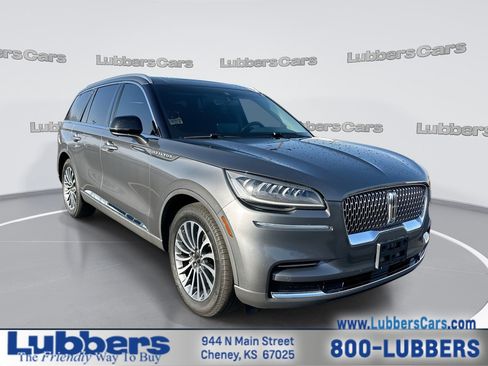 Used 2023 Lincoln Aviator Reserve image 1