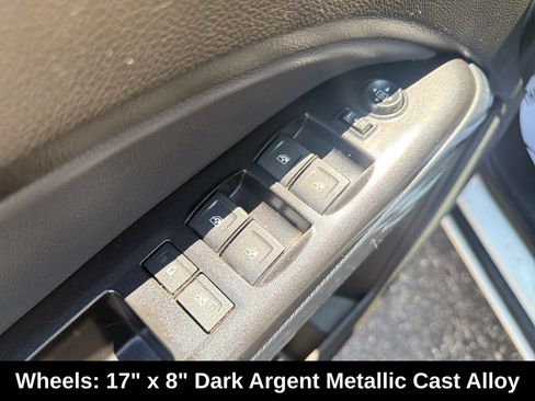 Used 2016 Chevrolet Colorado Z71 RWD image 14