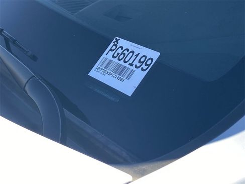 Used 2023 Chevrolet Colorado Trail Boss w/ Technology Package image 32