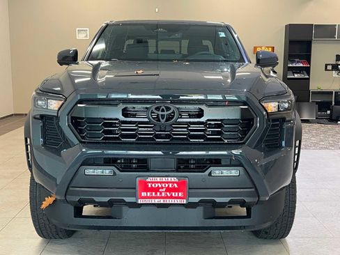 New 2025 Toyota Tacoma TRD Off-Road image 8