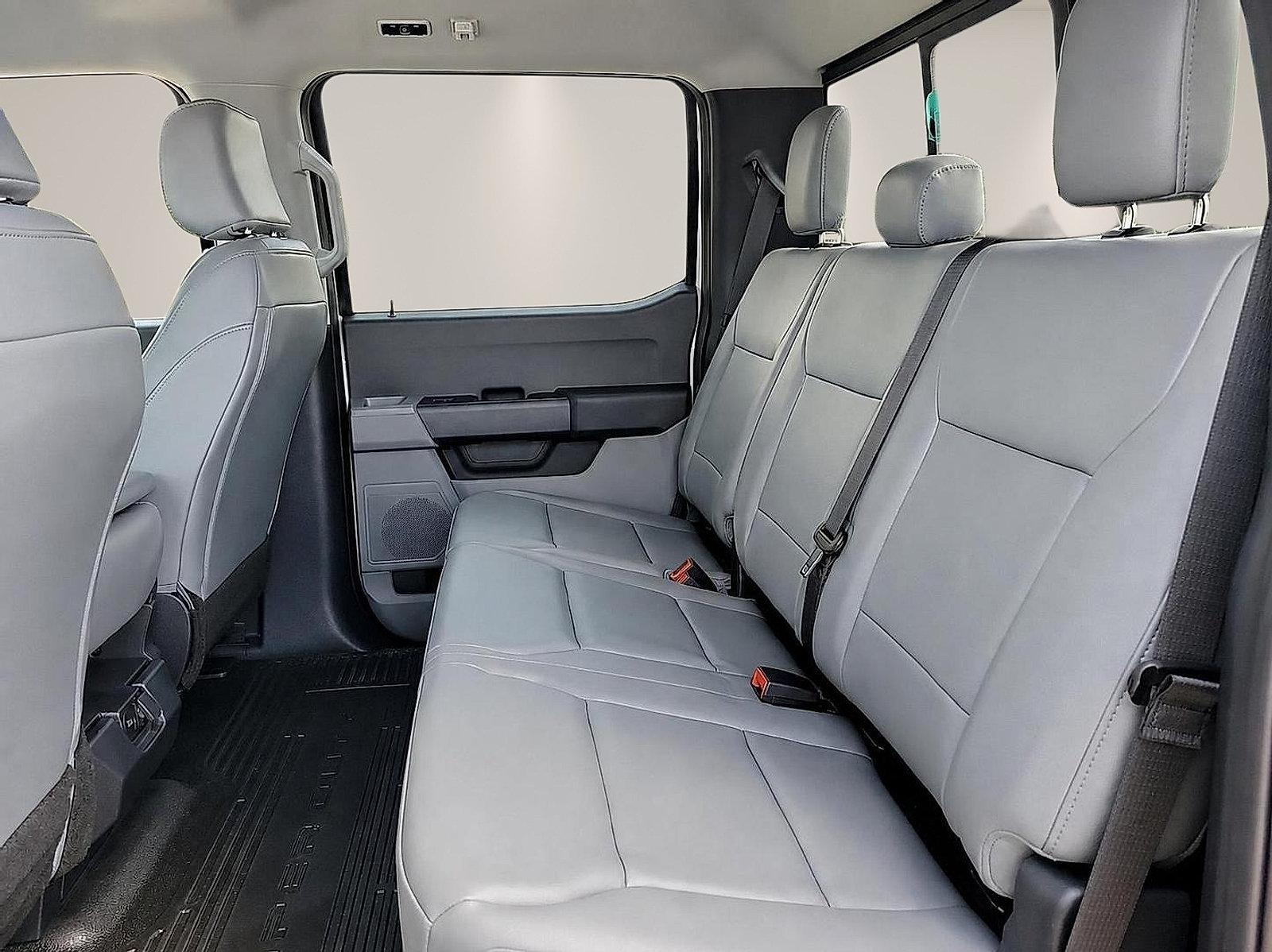 New 2026 Ford F550 4x4 Crew Cab Super Duty image 11