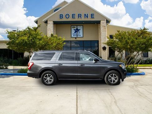 Used 2021 Ford Expedition Max XLT image 6