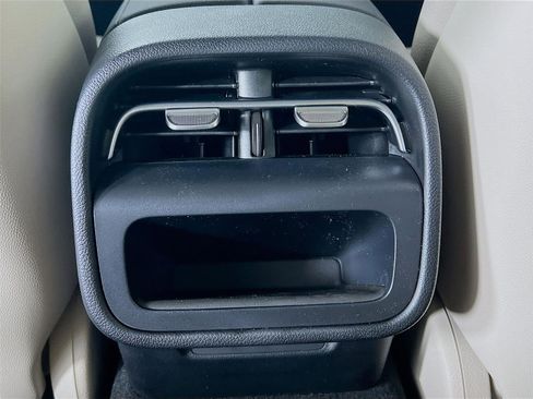 New 2026 Mercedes-Benz E 350 4MATIC Sedan image 26