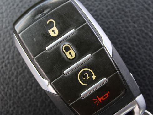 Used 2022 RAM 1500 Big Horn AWD/4WD image 15