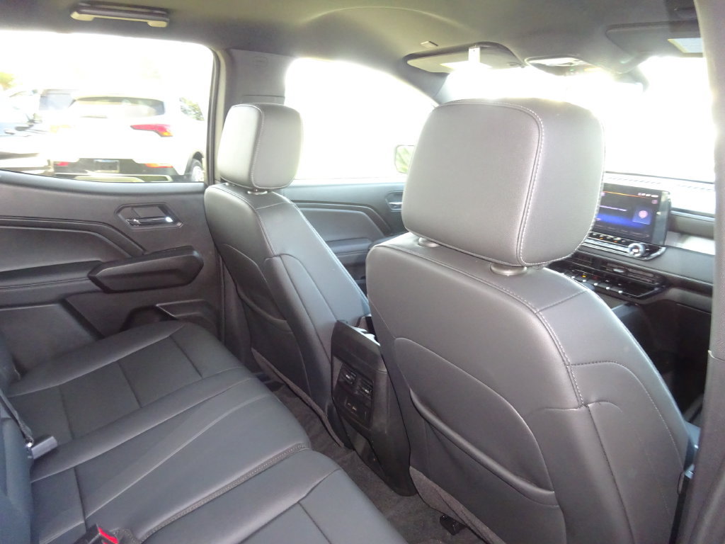 Used 2026 Chevrolet Colorado LT w/ LT Convenience Package RWD image 21