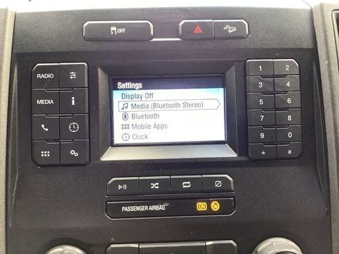 Used 2022 Ford F250 XL w/ STX Appearance Package image 41