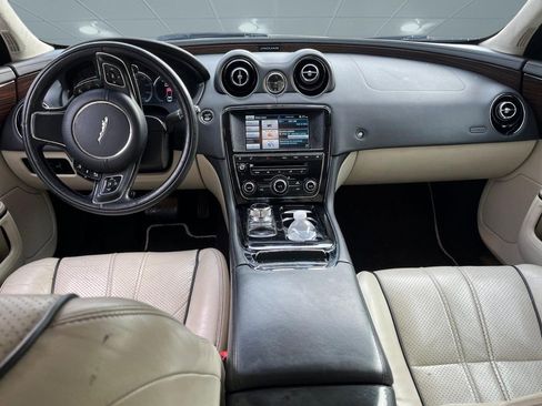 Used 2014 Jaguar XJ L Portfolio image 7