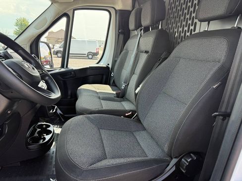 Used 2023 RAM ProMaster 3500 w/ Convenience Group FWD image 15
