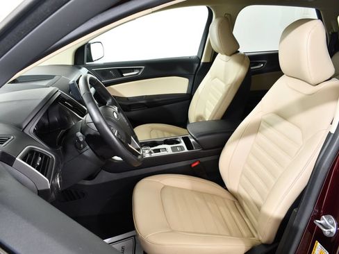 Used 2023 Ford Edge SEL AWD/4WD image 6