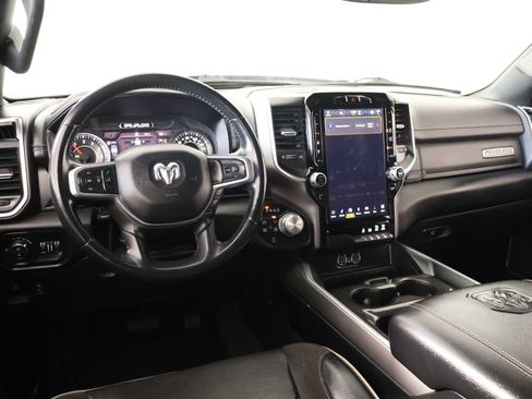 Used 2023 RAM 1500 Laramie AWD/4WD image 2