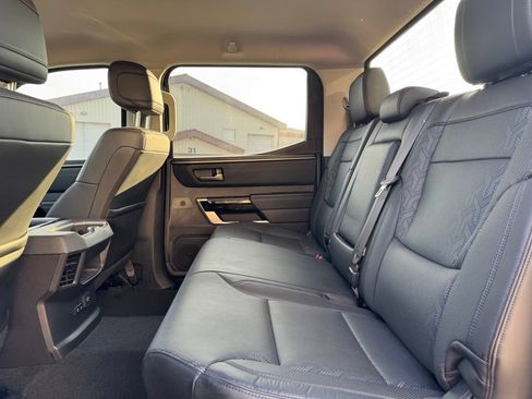 Used 2024 Toyota Tundra Limited AWD/4WD image 5