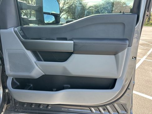 Used 2026 Ford F350 XLT image 39