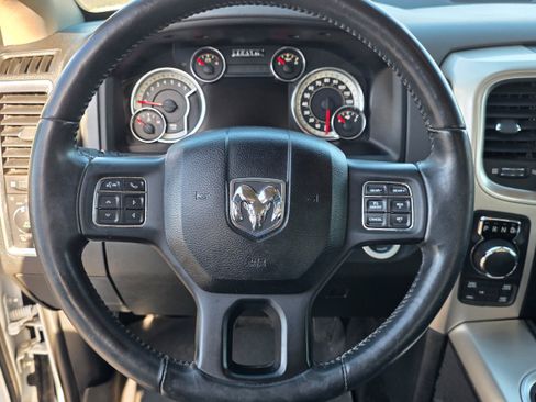 Used 2016 RAM 1500 Big Horn AWD/4WD image 18