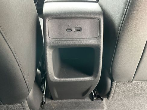 Used 2025 Buick Envista Preferred image 25