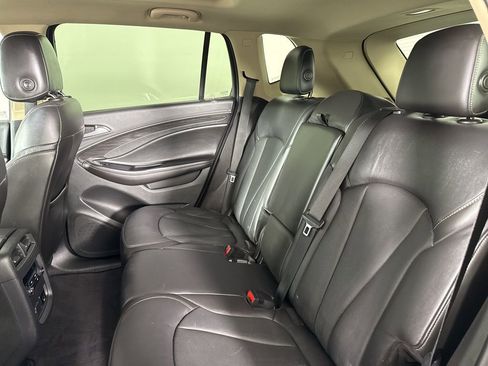 Used 2017 Buick Envision Essence FWD image 32