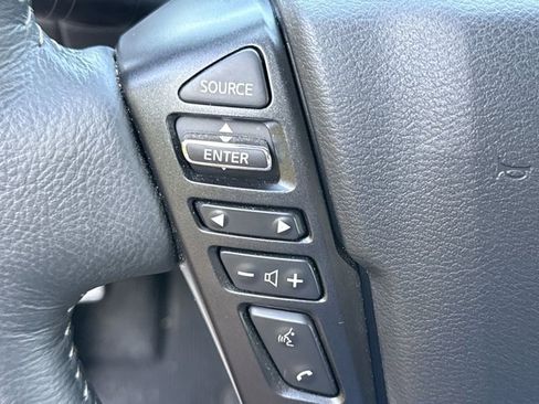 Used 2024 Nissan Frontier SL w/ Technology Package image 18