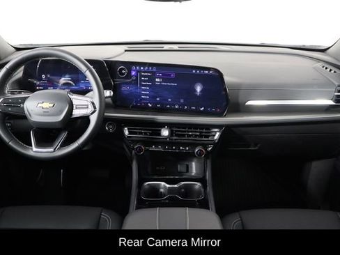 Used 2026 Chevrolet Traverse LT w/ Driver Confidence Package image 14