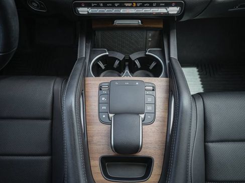 Used 2024 Mercedes-Benz GLE 350 4MATIC image 23