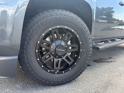 Used 2016 Chevrolet Colorado Z71 AWD/4WD image 15