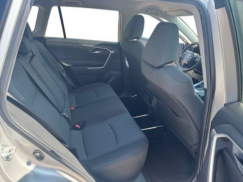 Used 2024 Toyota RAV4 XLE FWD image 14