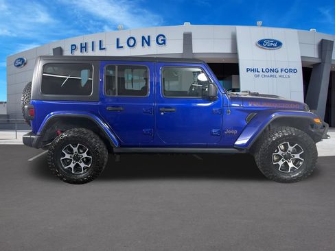 Used 2019 Jeep Wrangler Unlimited Rubicon w/ Cold Weather Group AWD/4WD image 6